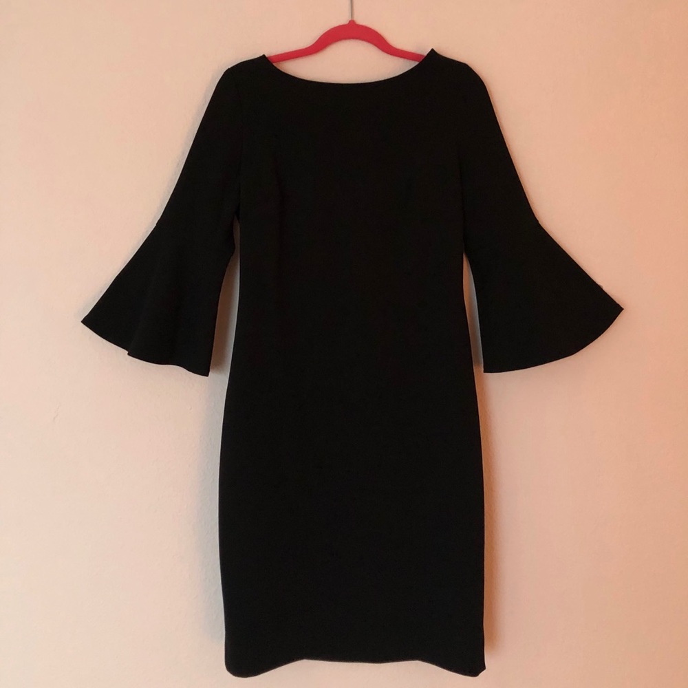 Calvin Klein Bell Sleeve Business Dress💗